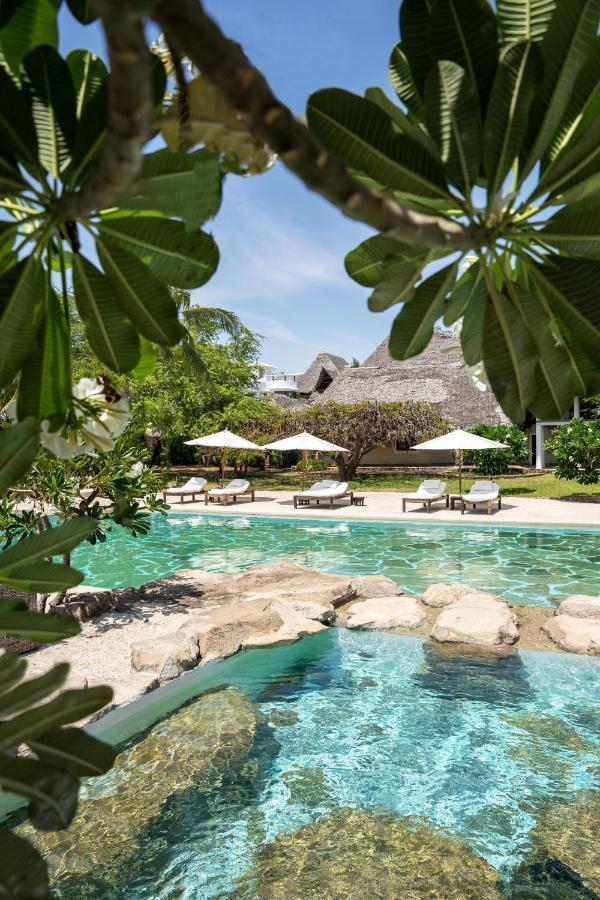 Hotel Lion In The Sun Billionaire Retreat