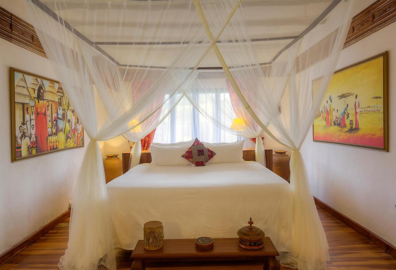 Lion In The Sun Boutique & Hotel
