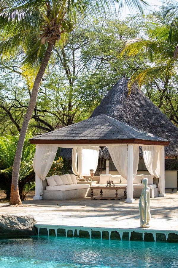 Lion In The Sun Boutique & Hotel