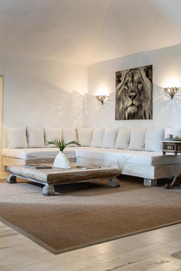 Lion In The Sun Boutique & Hotel
